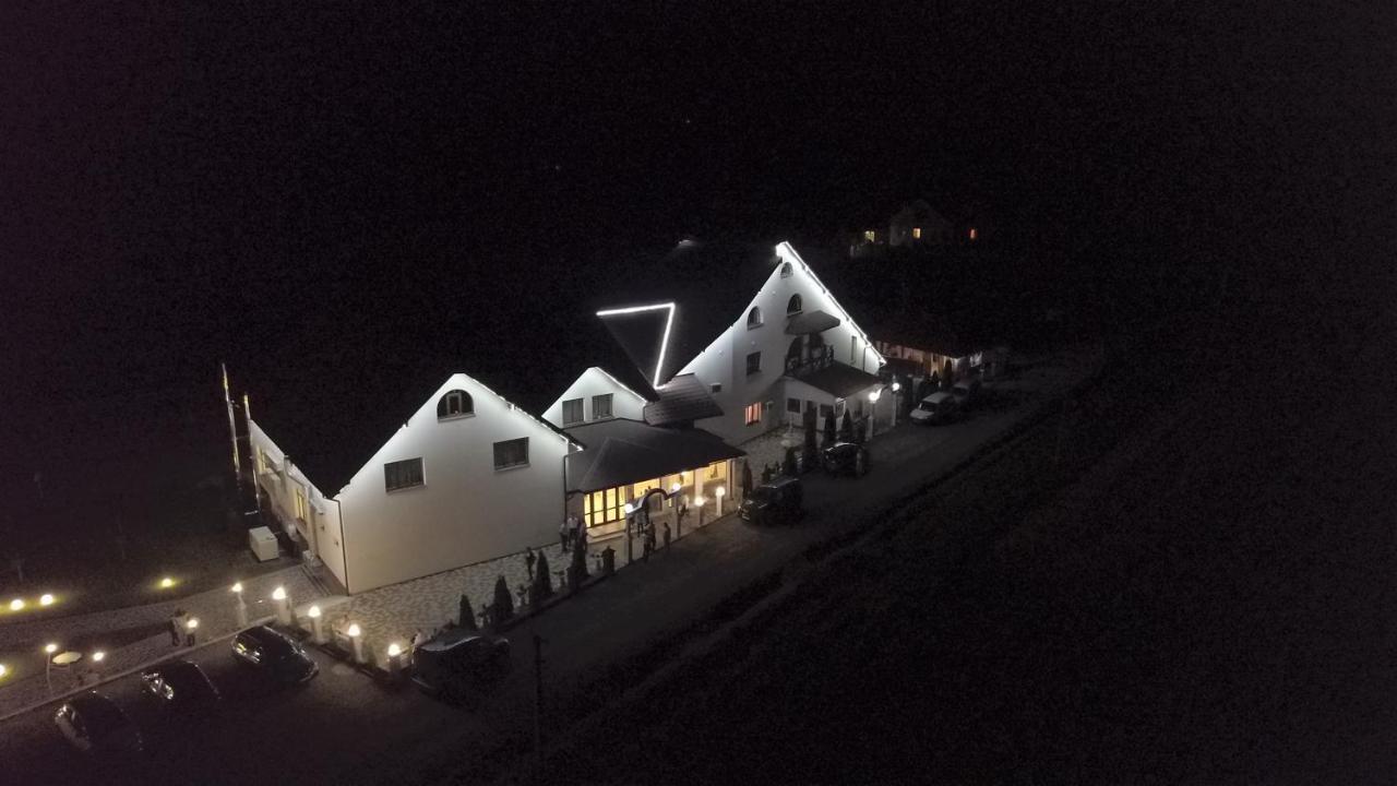 Золота Гора Otel Starunya Dış mekan fotoğraf